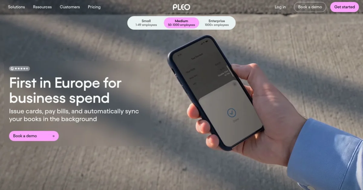 Pleo — Website Design Example | DesignMunk